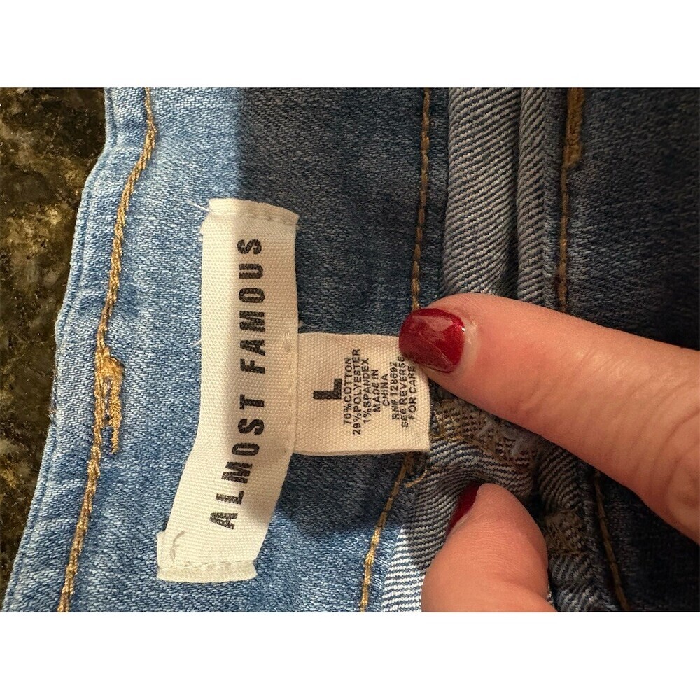 Almost Famous Skort Womens Size L Light Wash Blue Pleated Denim Mini Skirt - Picture 10 of 11